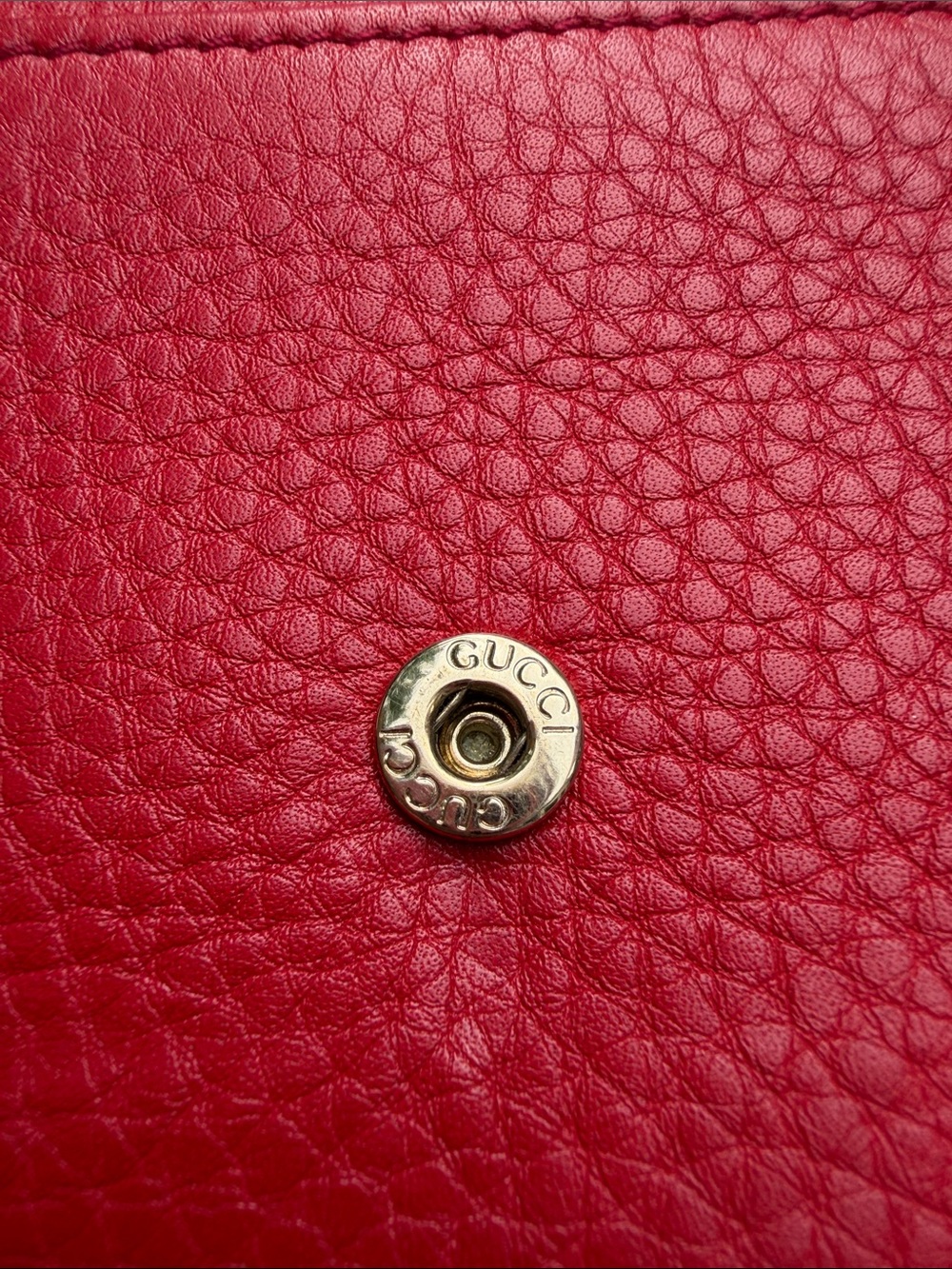 Gucci Authentic Red Pebbled Leather Continental Wallet - Picture 17 of 17
